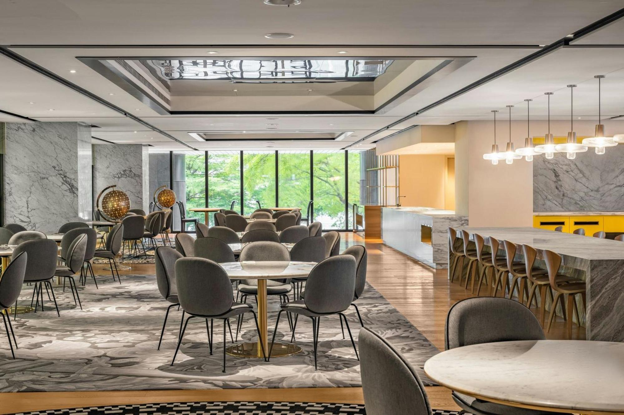 Le Meridien Ταϊχούνγκ Εξωτερικό φωτογραφία The Club at Hong Kong International Airport