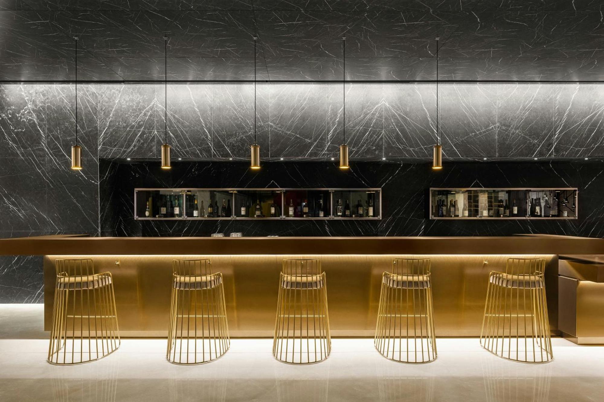 Le Meridien Ταϊχούνγκ Εξωτερικό φωτογραφία The bar at the 2018-opened lounge