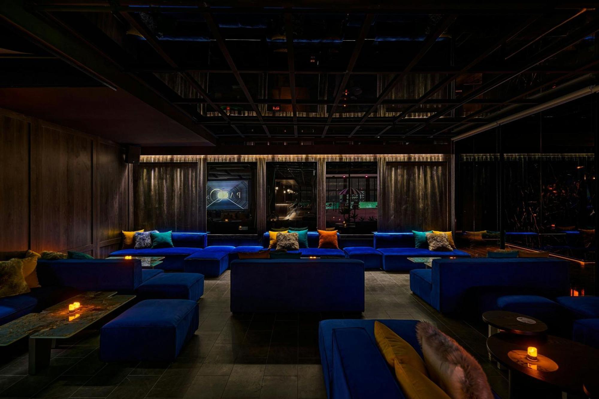 Le Meridien Ταϊχούνγκ Εξωτερικό φωτογραφία The interior of the nightclub