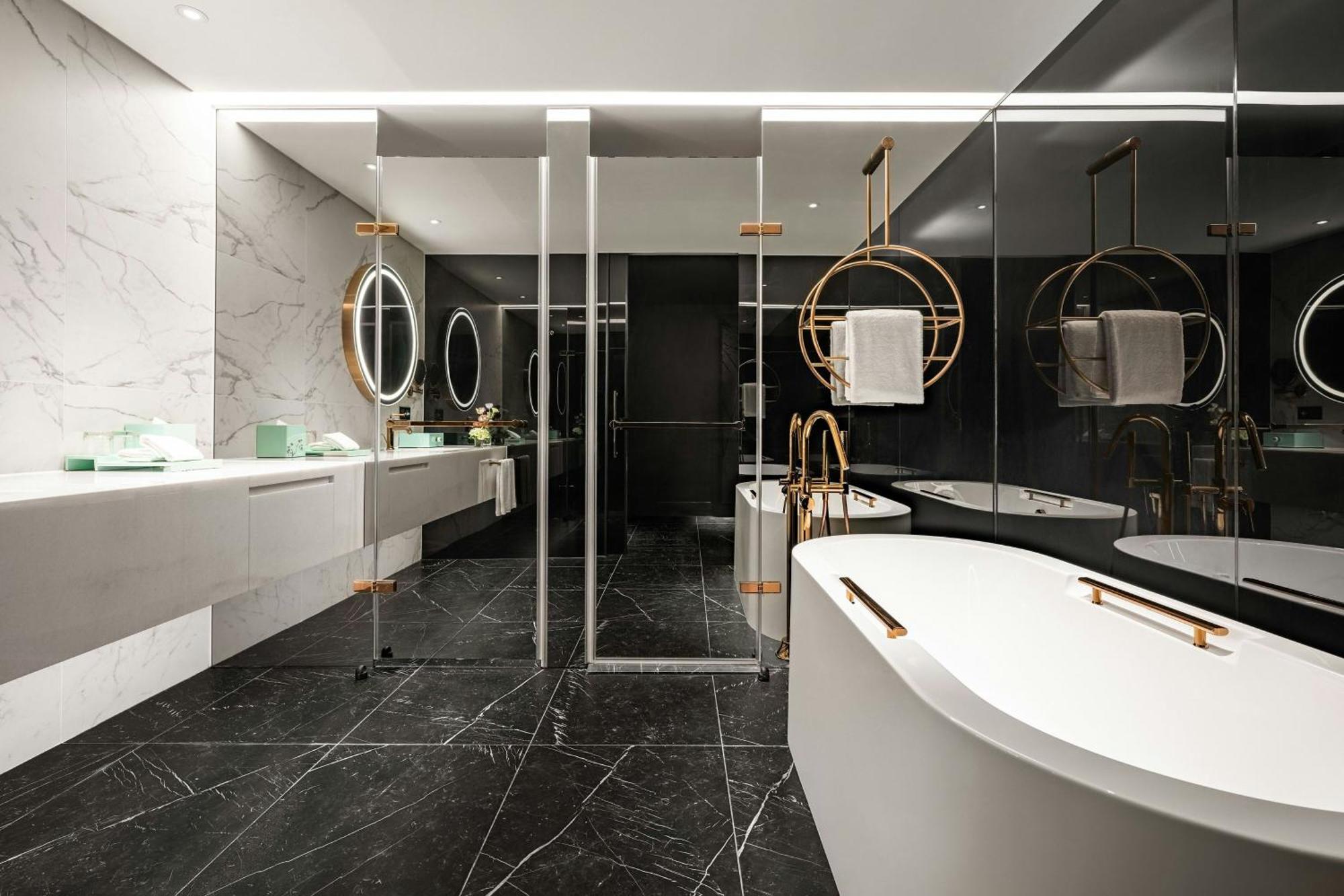 Le Meridien Ταϊχούνγκ Εξωτερικό φωτογραφία Bathroom interior design